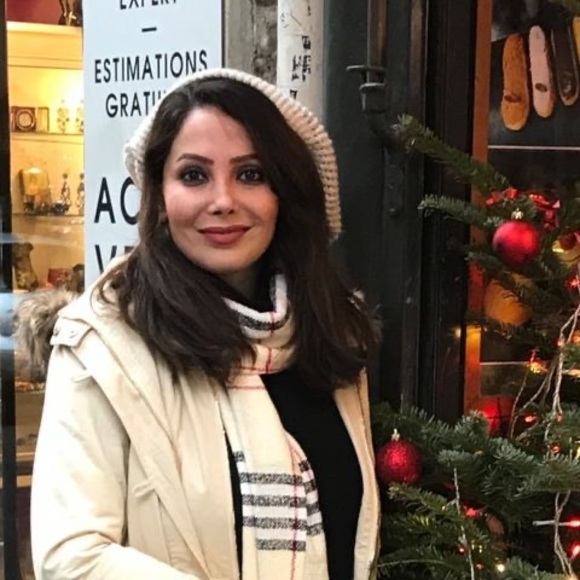 Meet your Posher, Banafsheh - Picture 1 of 1